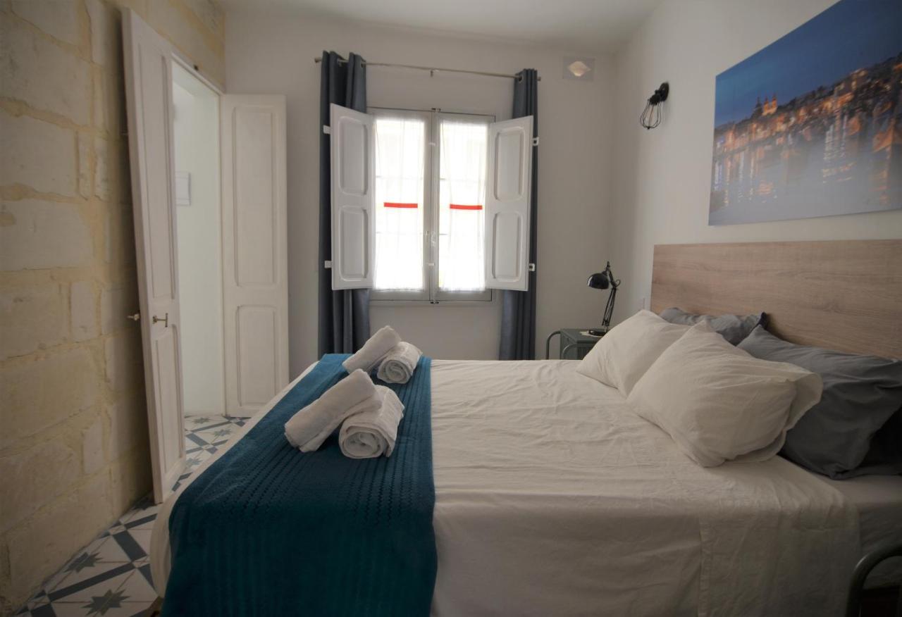 Citta Cospicua Suites Екстер'єр фото