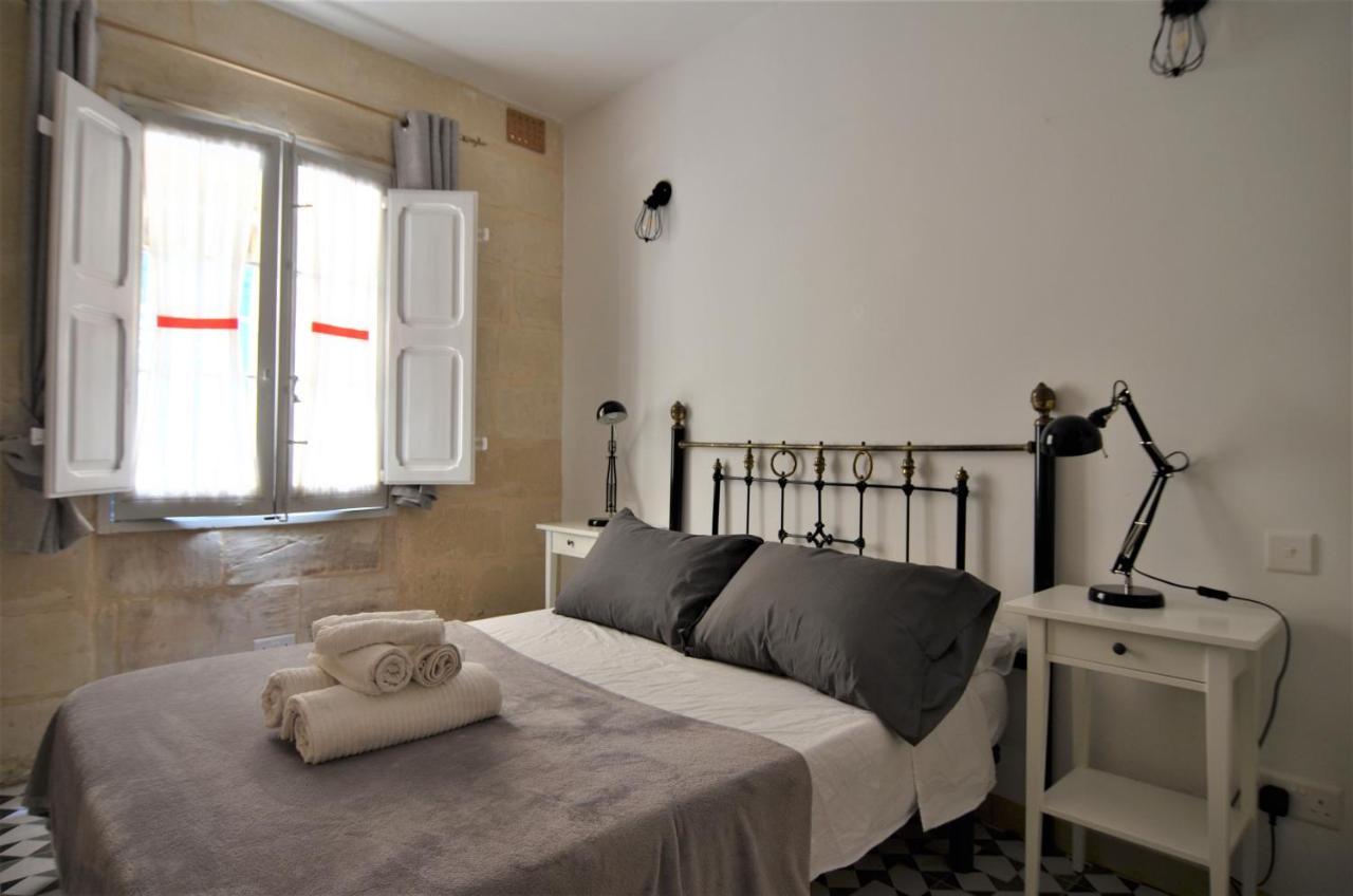 Citta Cospicua Suites Екстер'єр фото