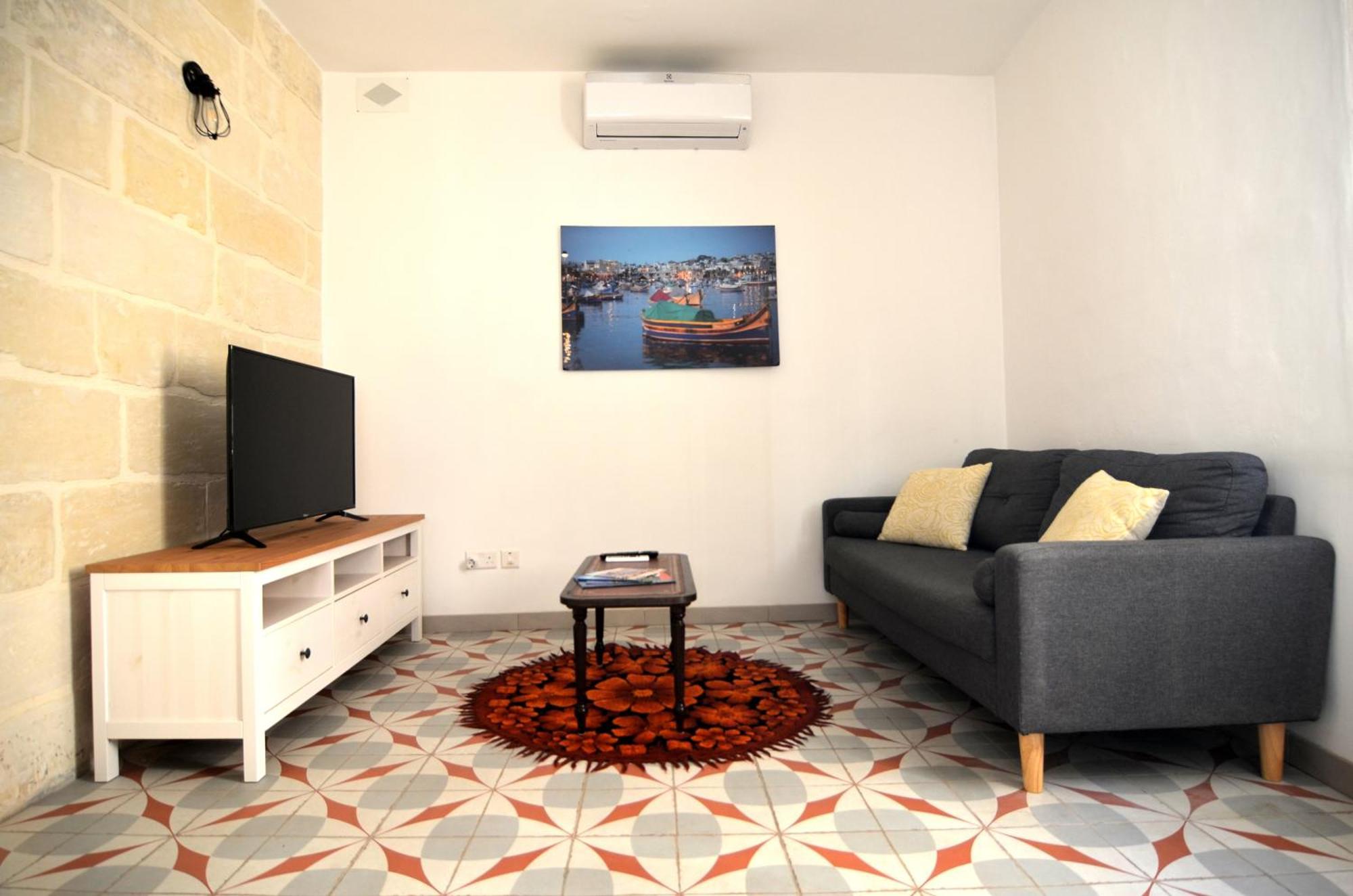 Citta Cospicua Suites Екстер'єр фото